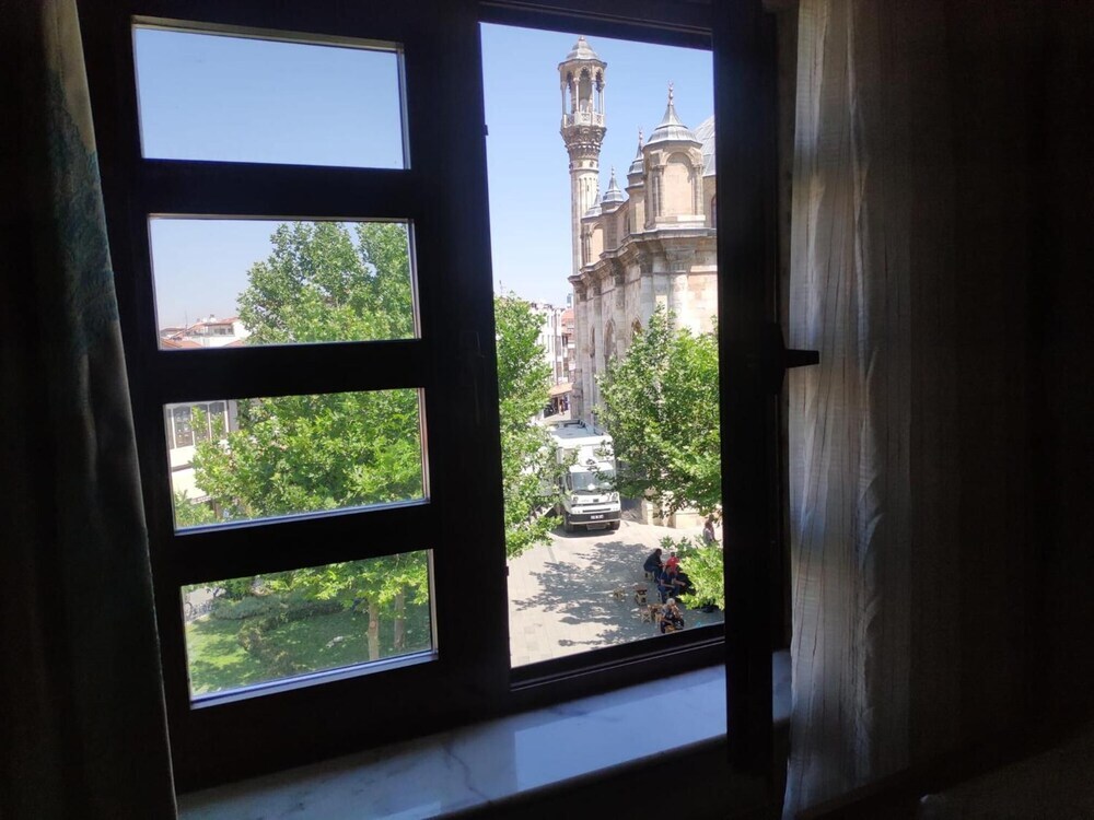 Конья: Aziziye Otel