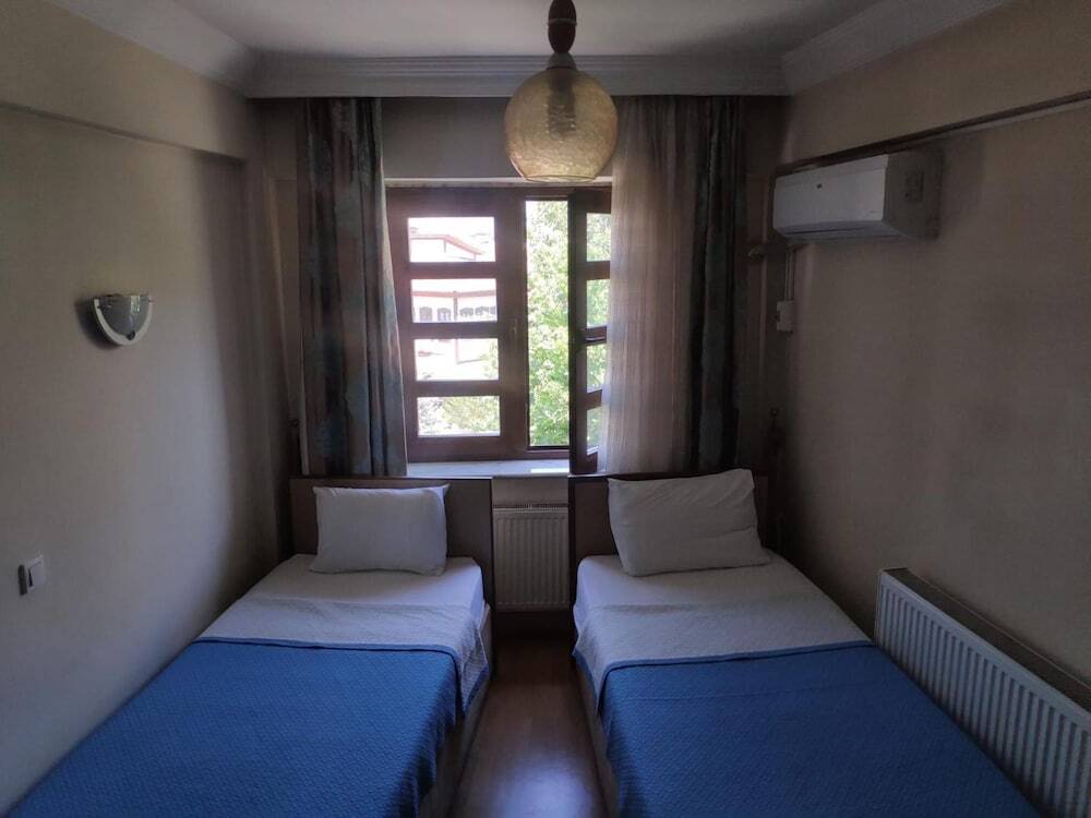 Конья: Aziziye Otel