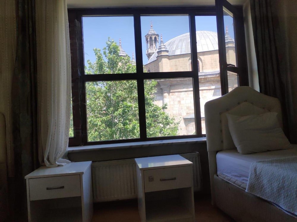 Конья: Aziziye Otel