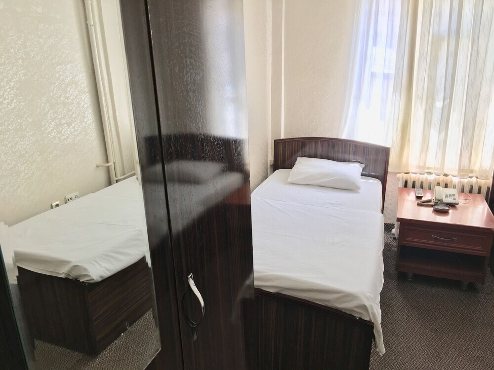 Ван: Otel Sehrivan