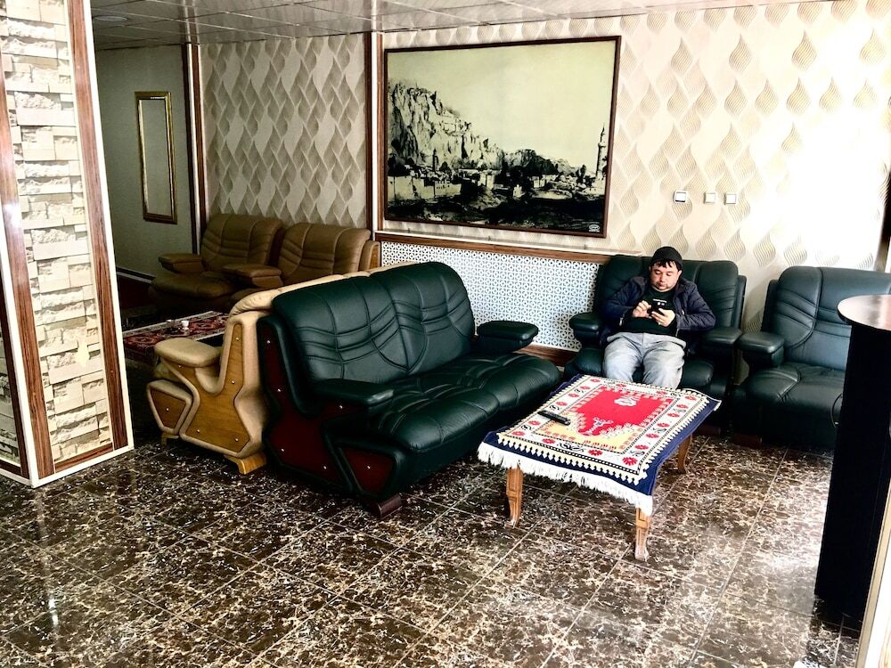 Ван: Otel Sehrivan