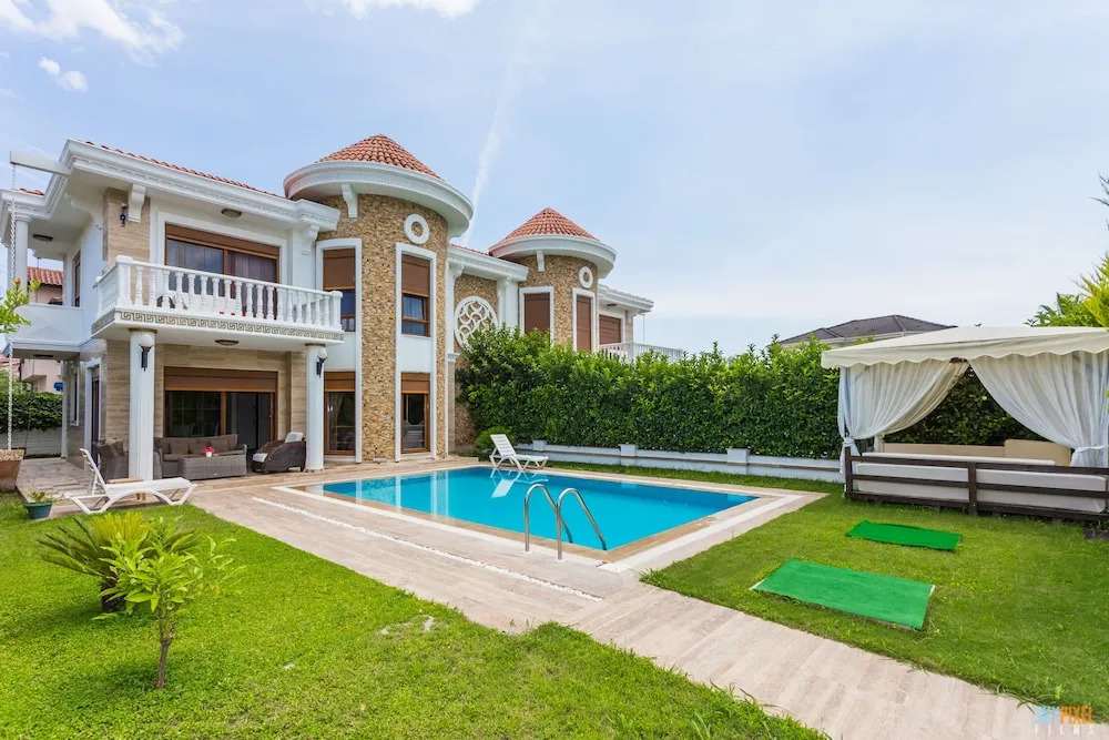 Чамьюва: Villa Vista by Villatatilin