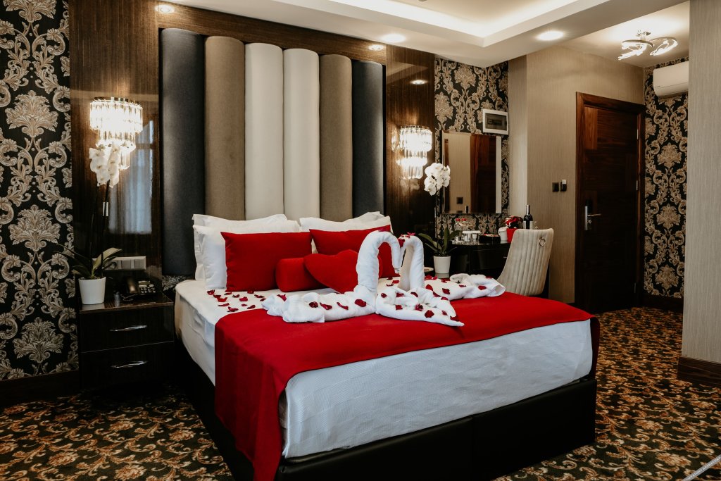 Стамбул: Grand Lark Otel