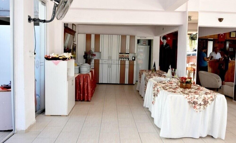 Айвалык: Cavdar Hotel