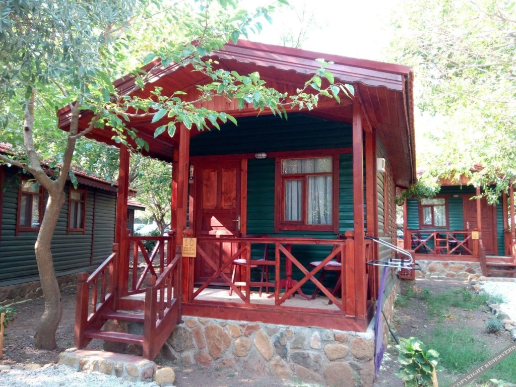 Кумлюбюк: Eden Bungalows and Beach