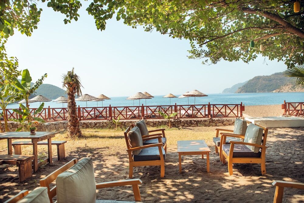 Кумлюбюк: Eden Bungalows and Beach