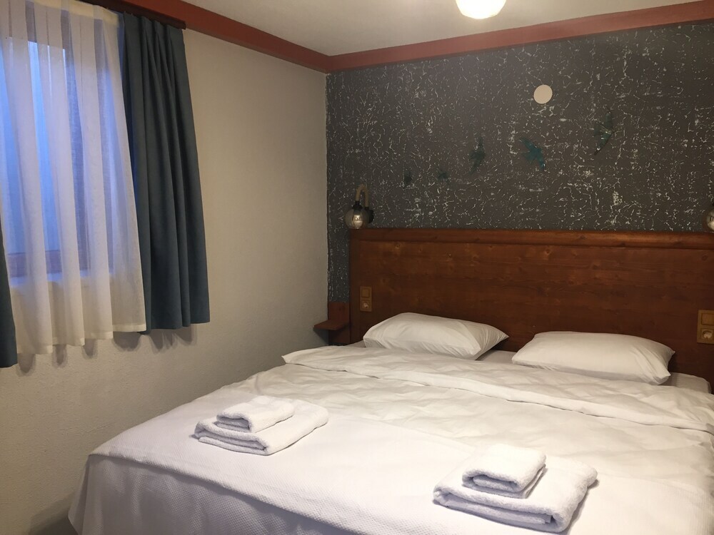 Бозджаада: Elyada Otel ve Bağ Evi (+8 Yaş)