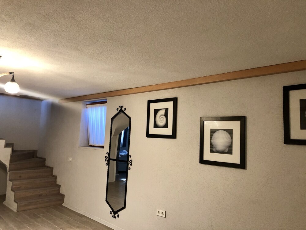Бозджаада: Elyada Otel ve Bağ Evi (+8 Yaş)