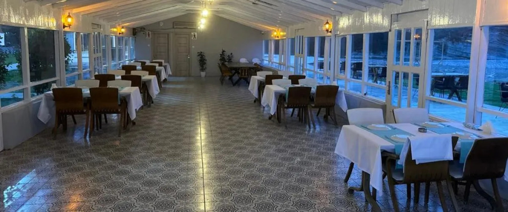 Акчакоча: Parla Beach Otel