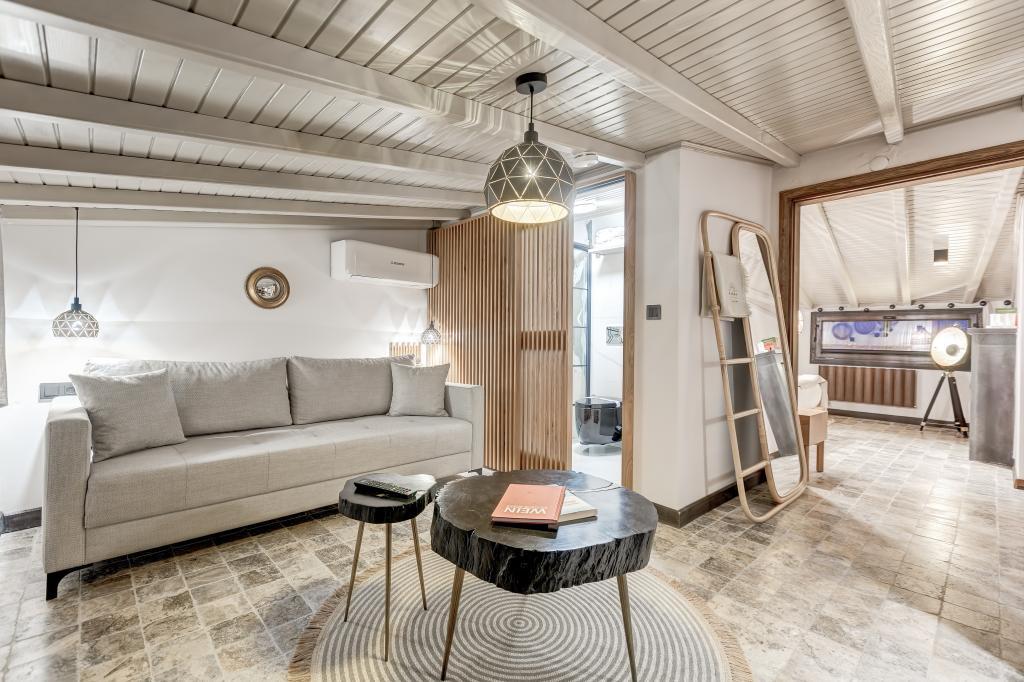 Айвалык: Parna Hotel