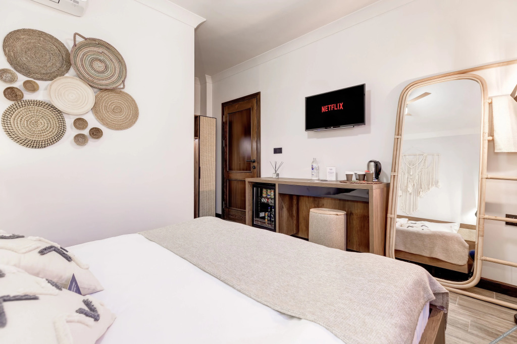 Айвалык: Parna Hotel