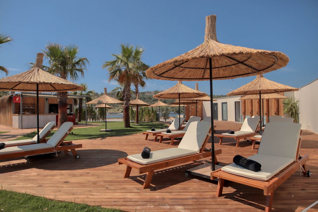 Айвалык: Parna Hotel