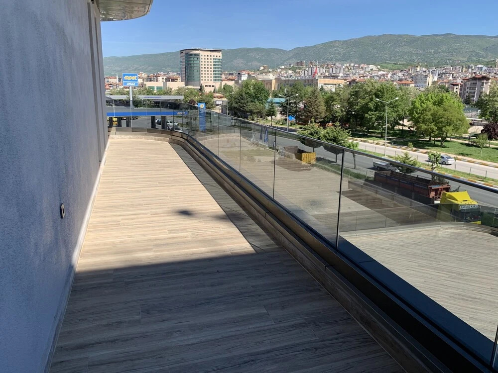 Токат: Khall Suite's