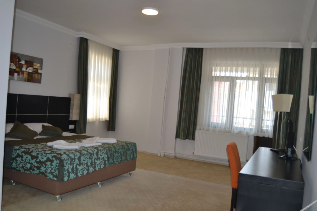Чынарджык: Grand Krone Hotel