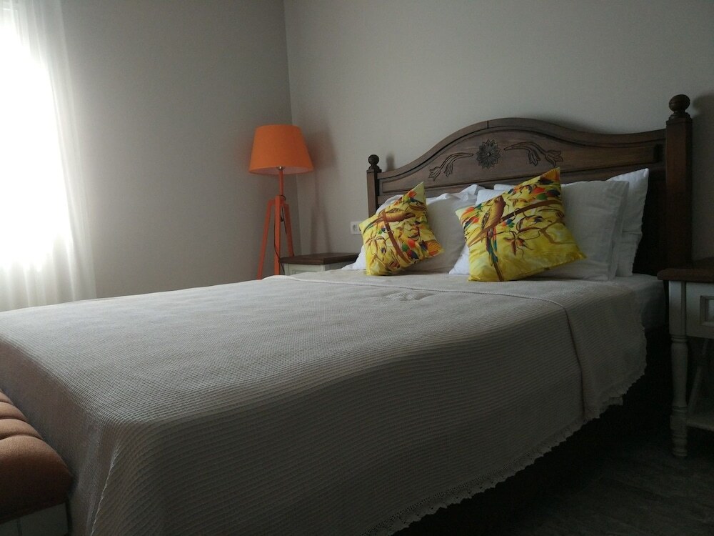 Урла: Otel Naturla Göl Evi