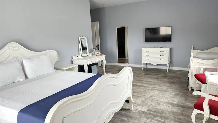 Урла: Otel Naturla Göl Evi