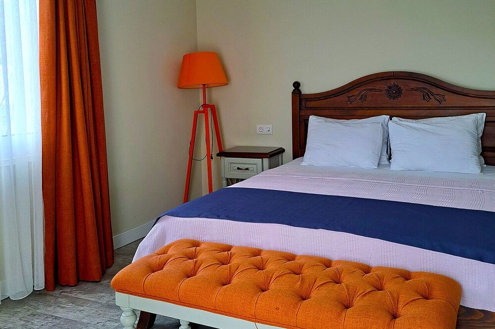 Урла: Otel Naturla Göl Evi