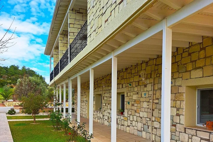 Урла: Otel Naturla Göl Evi
