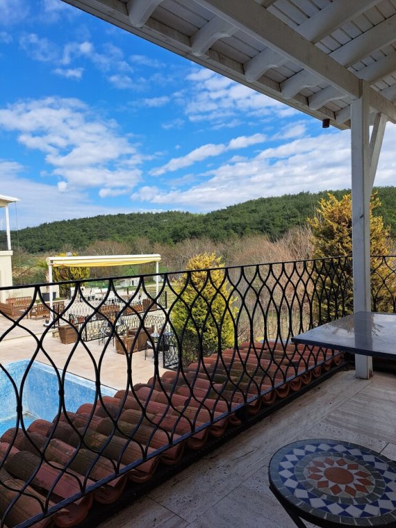 Урла: Otel Naturla Göl Evi