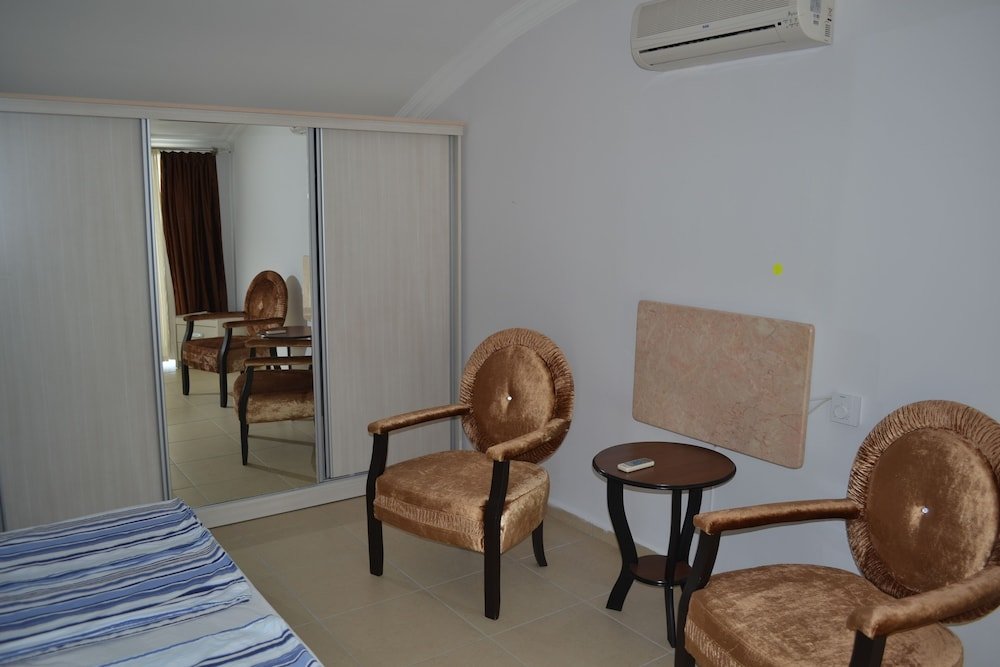 Белек: Mermaid Villas Belek 3 bedrooms beach