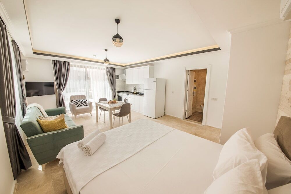 Каш: Cedrus Suites