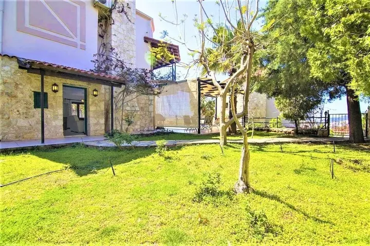 Калкан: Villa Karahan