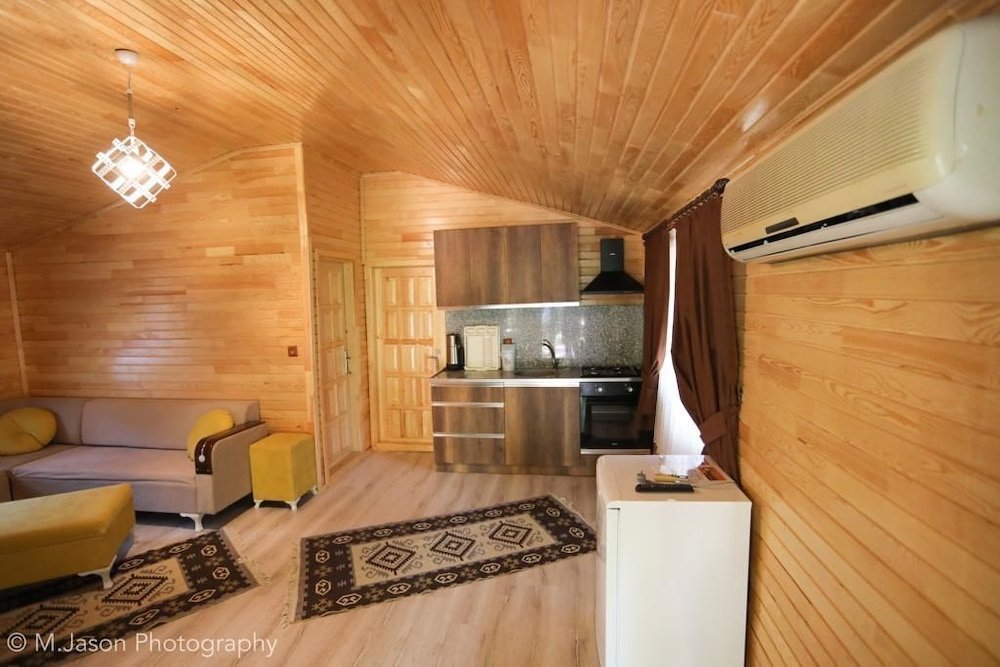 Чиралы: Eliz Inn Garden Apart