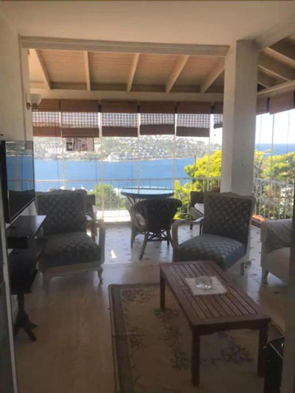 Мугла: Apartment 2 bedroom with Private Beach