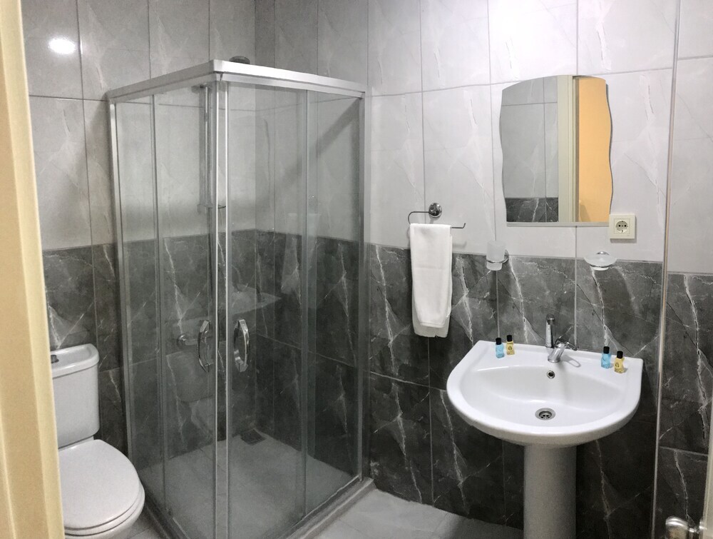 Мармара Эреглиси: Hotel Nevizade