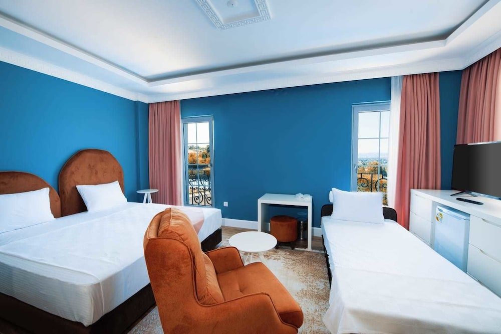 Янык: Kartepe Camp Hotel