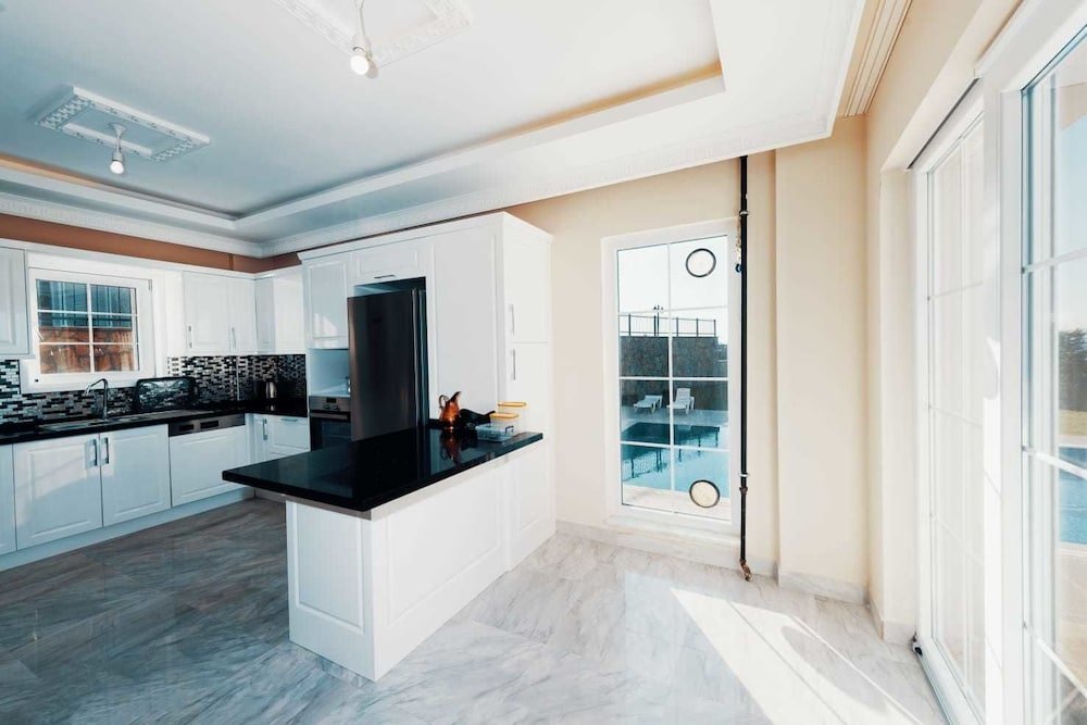 Янык: Kartepe Camp Hotel