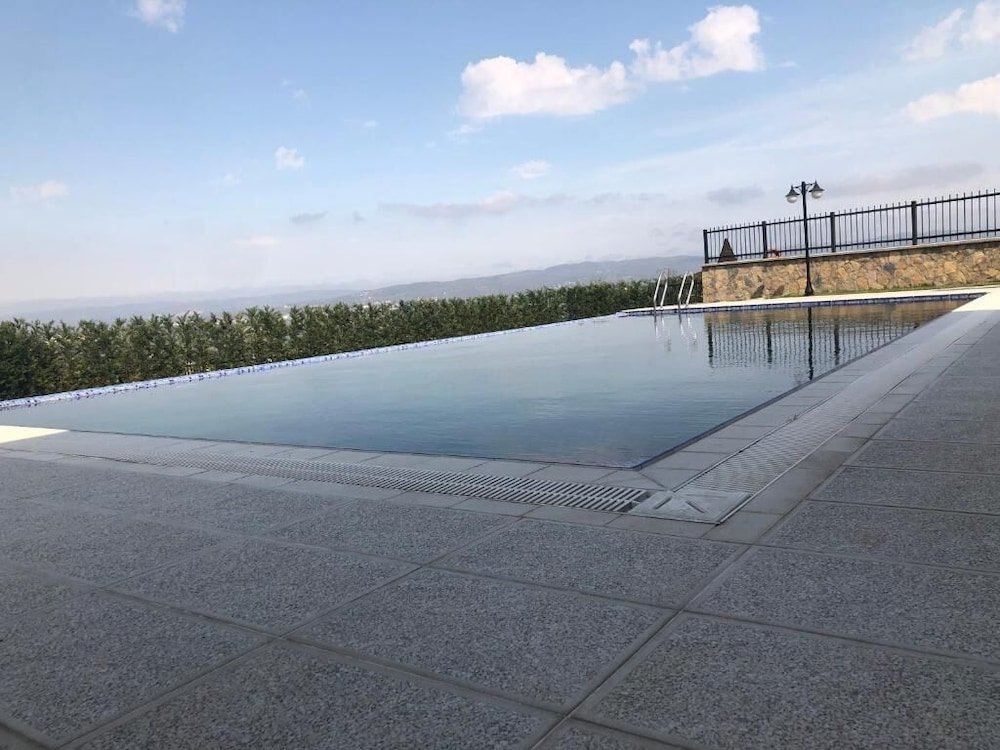 Янык: Kartepe Camp Hotel