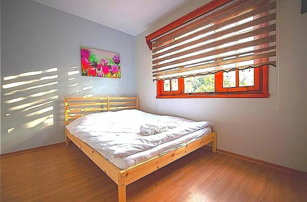 Янык: Beyaz Ev Butik Otel Masukiye