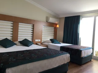 Окурджалар: Akin Paradise Hotel
