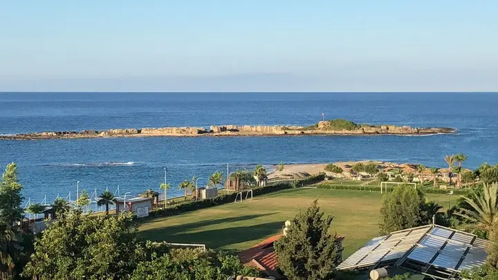 Окурджалар: Akin Paradise Hotel