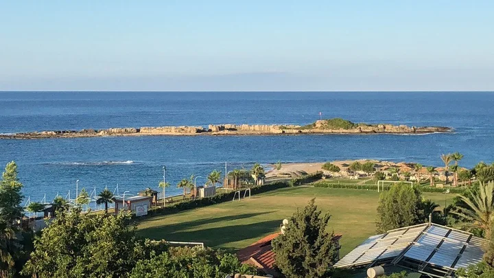 Окурджалар: Akin Paradise Hotel