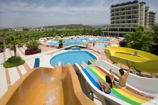 Окурджалар: Riva Delta Hotel
