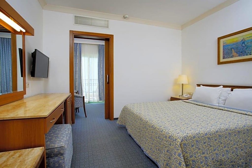 Окурджалар: Riva Delta Hotel