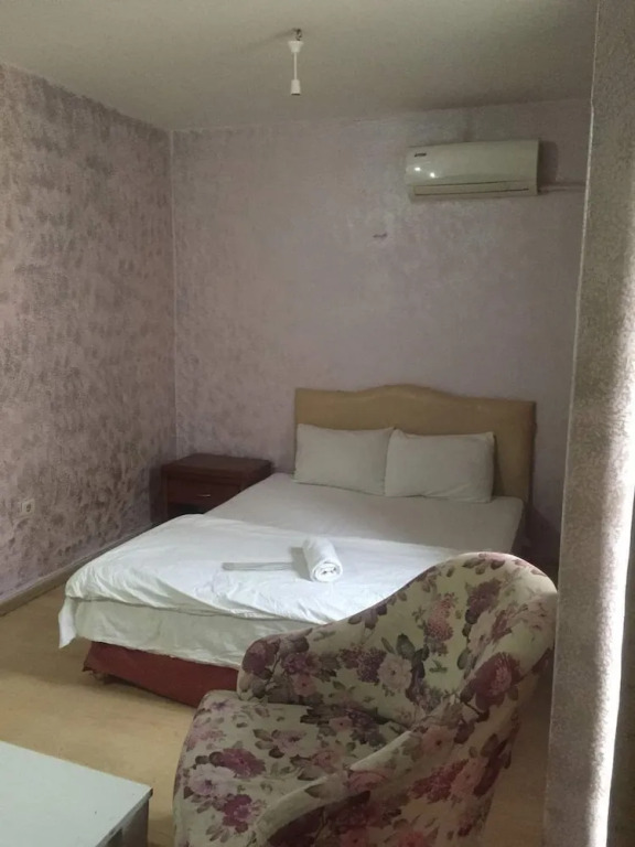 Измир: Cordelio Pension
