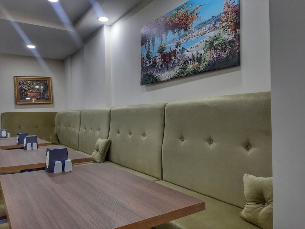 Измир: Grand Hekimoglu Hotel