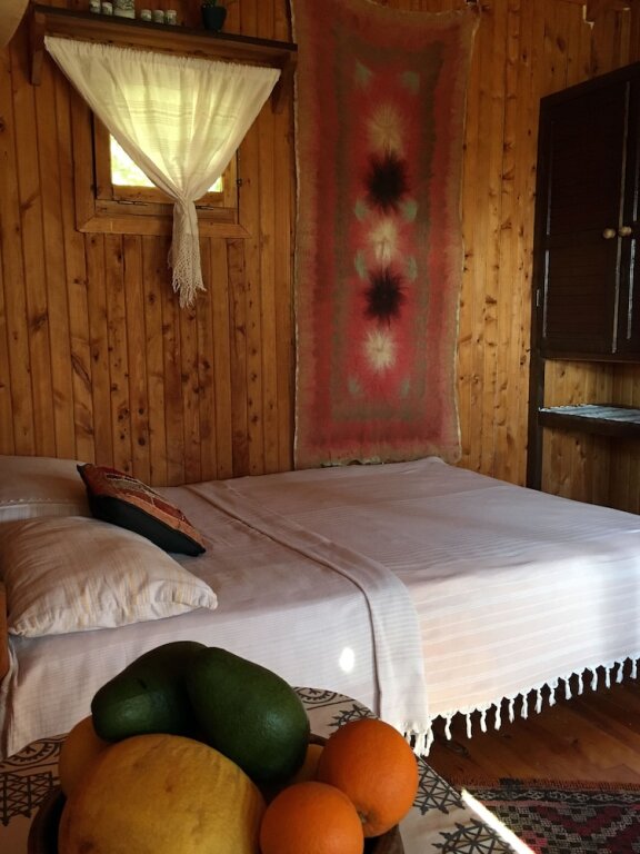 Чиралы: Kairos Bungalows