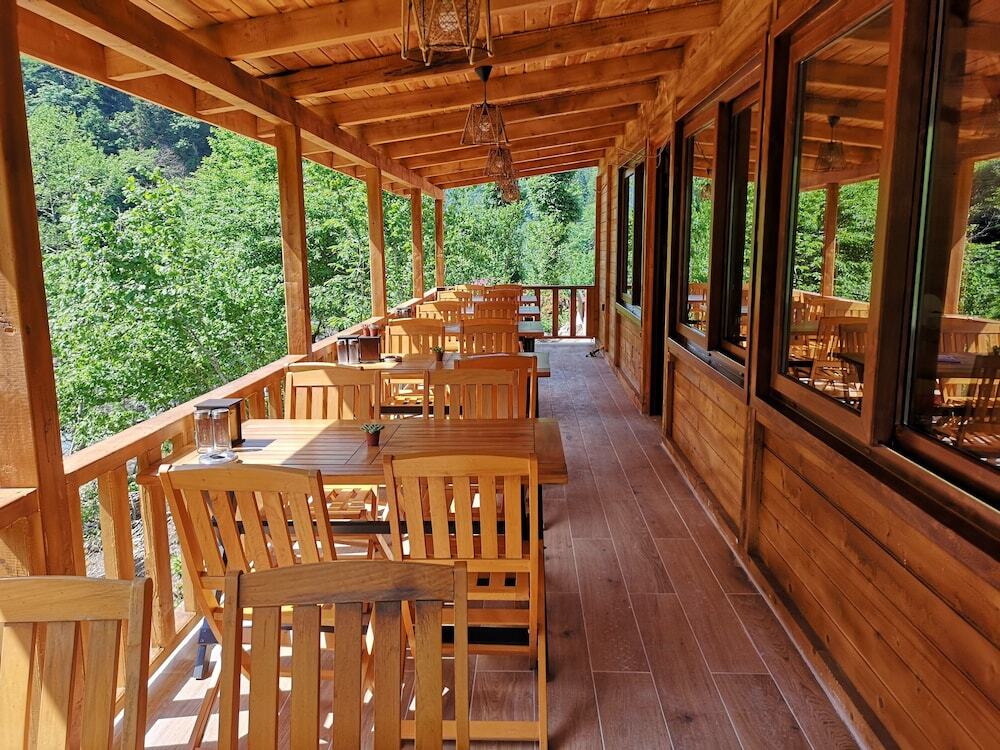Чамлыхемшин: Kotit Ayder Bungalov & Restaurant