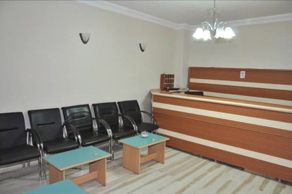 Сарыкамыш: Otel Celik Palas