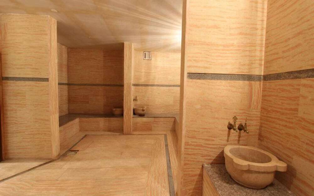 Караман: Karaman Kent Otel
