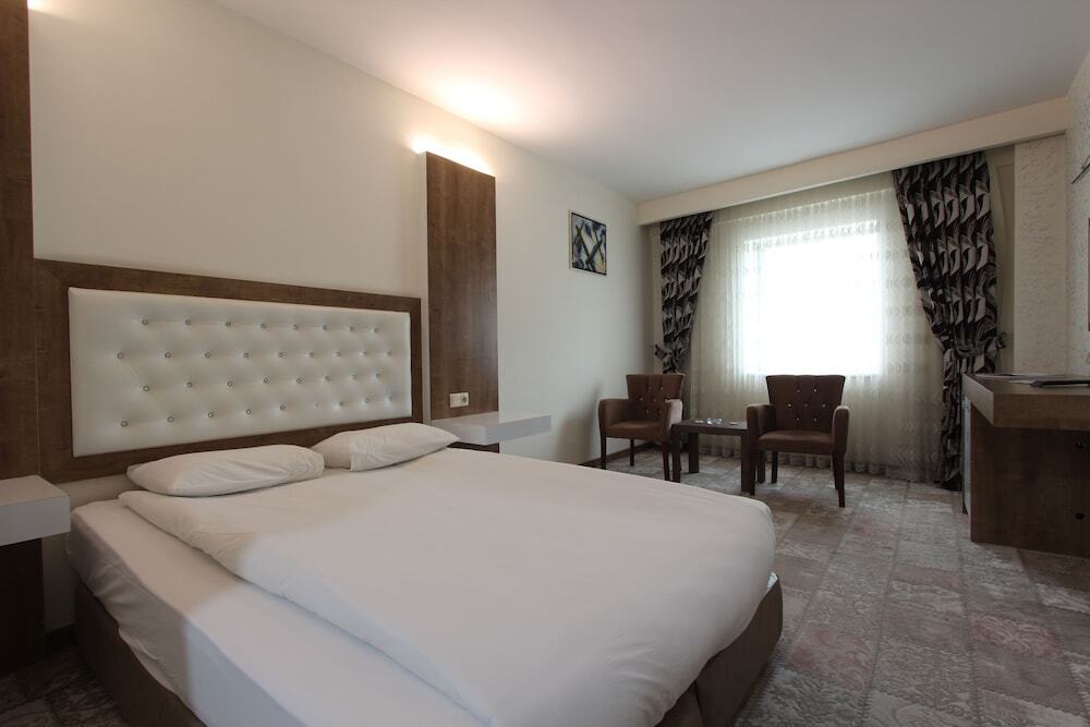 Караман: Karaman Kent Otel
