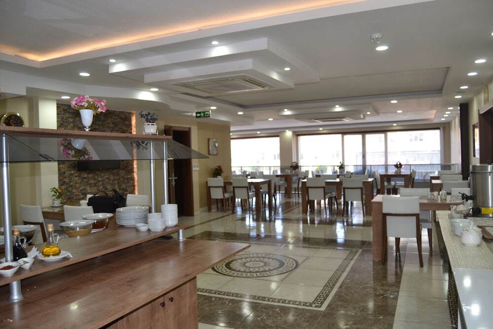 Караман: Karaman Kent Otel