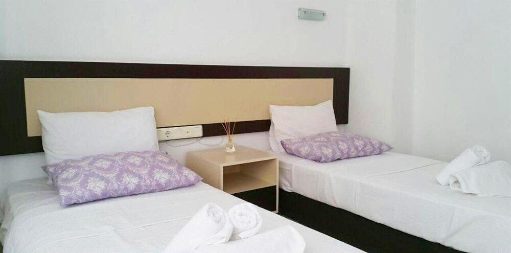 Айвалык: Nora Beach Otel