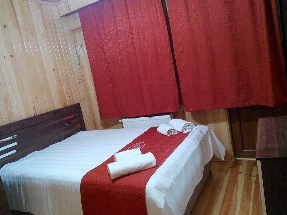 Узунгёль: Multat Karakaya Hotel