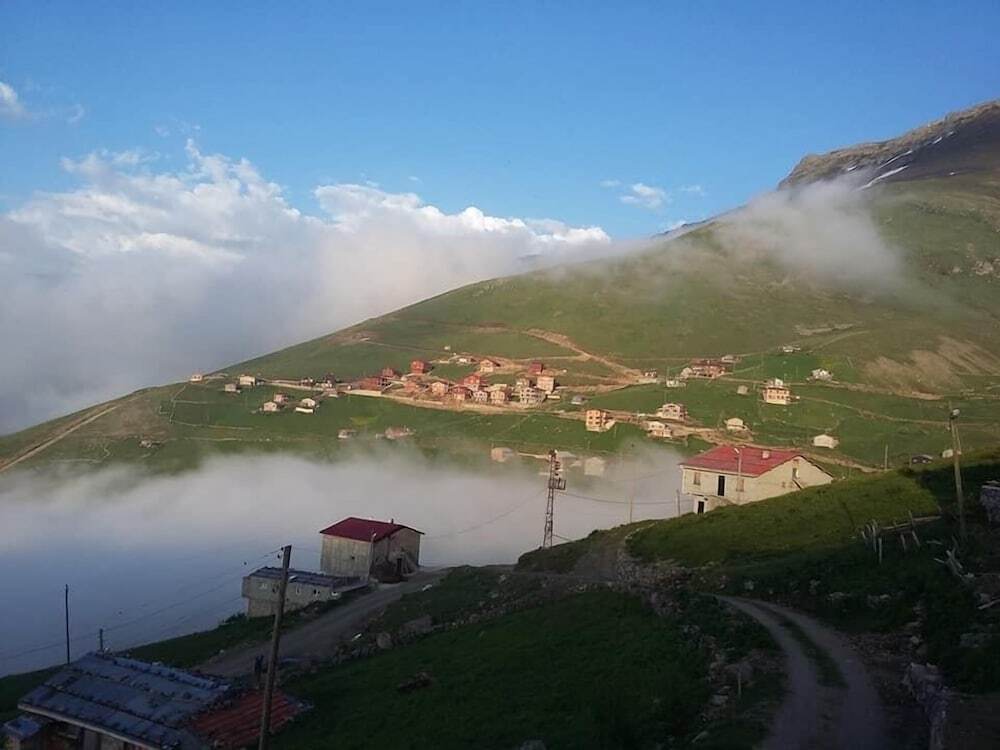 Узунгёль: Multat Karakaya Hotel