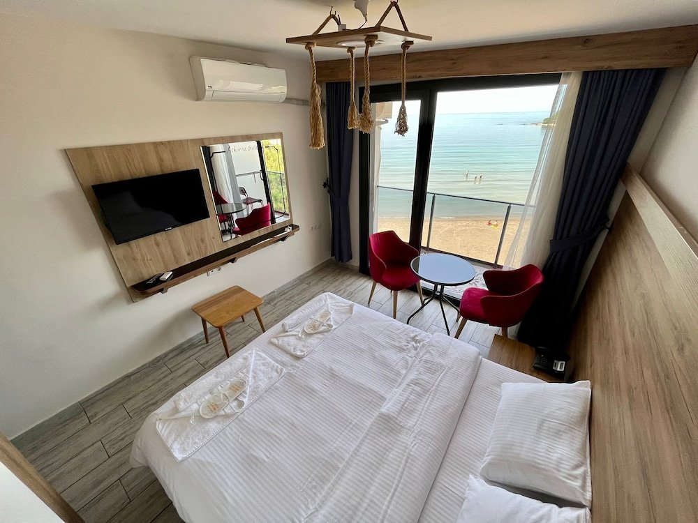 Керпе: Askoroz Otel